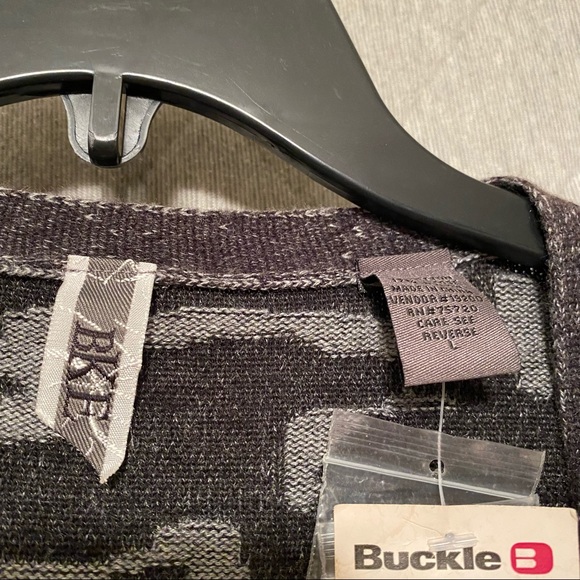 BKE Black and Gray Cardigan - Picture 3 of 9